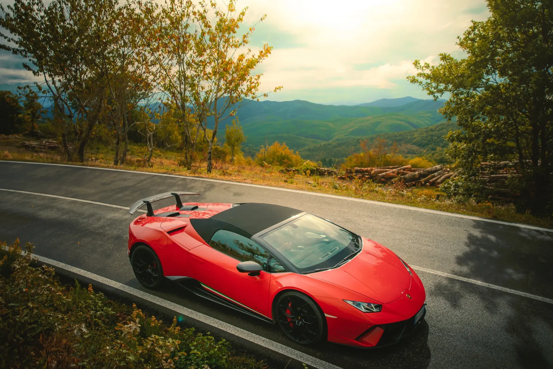 Drive a supercar through the Tuscan hills on a luxury self driving holiday through Italy